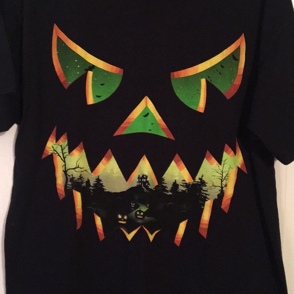 SALE! Men’s Fruit of the loom Halloween 🎃 T - Picture 1 of 3